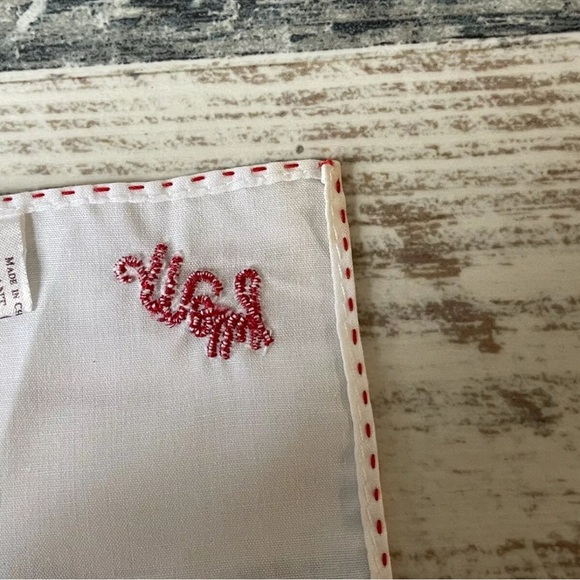 PLEASANT COMPANY American Girl Doll MOLLY Meet Accessories - Handkerchief 1995 - Picture 6 of 8